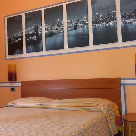 Appartamento Gori 2 Siena Bagian luar foto