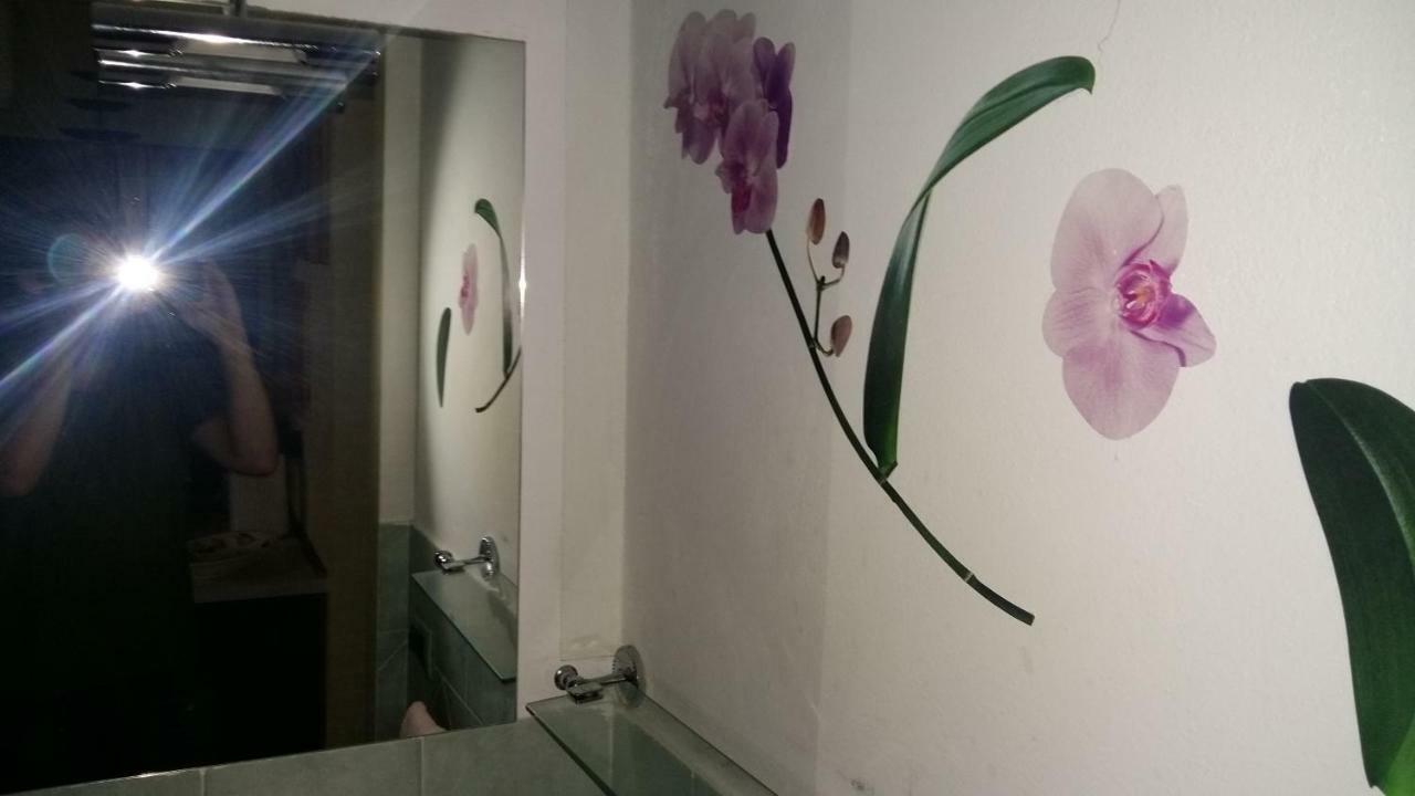 Appartamento Gori 2 Siena Bagian luar foto